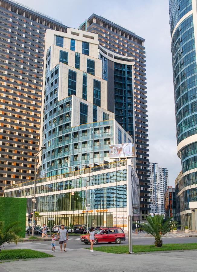 Entire Flat With City Skyline View - Two Bedrooms Batumi Exteriör bild