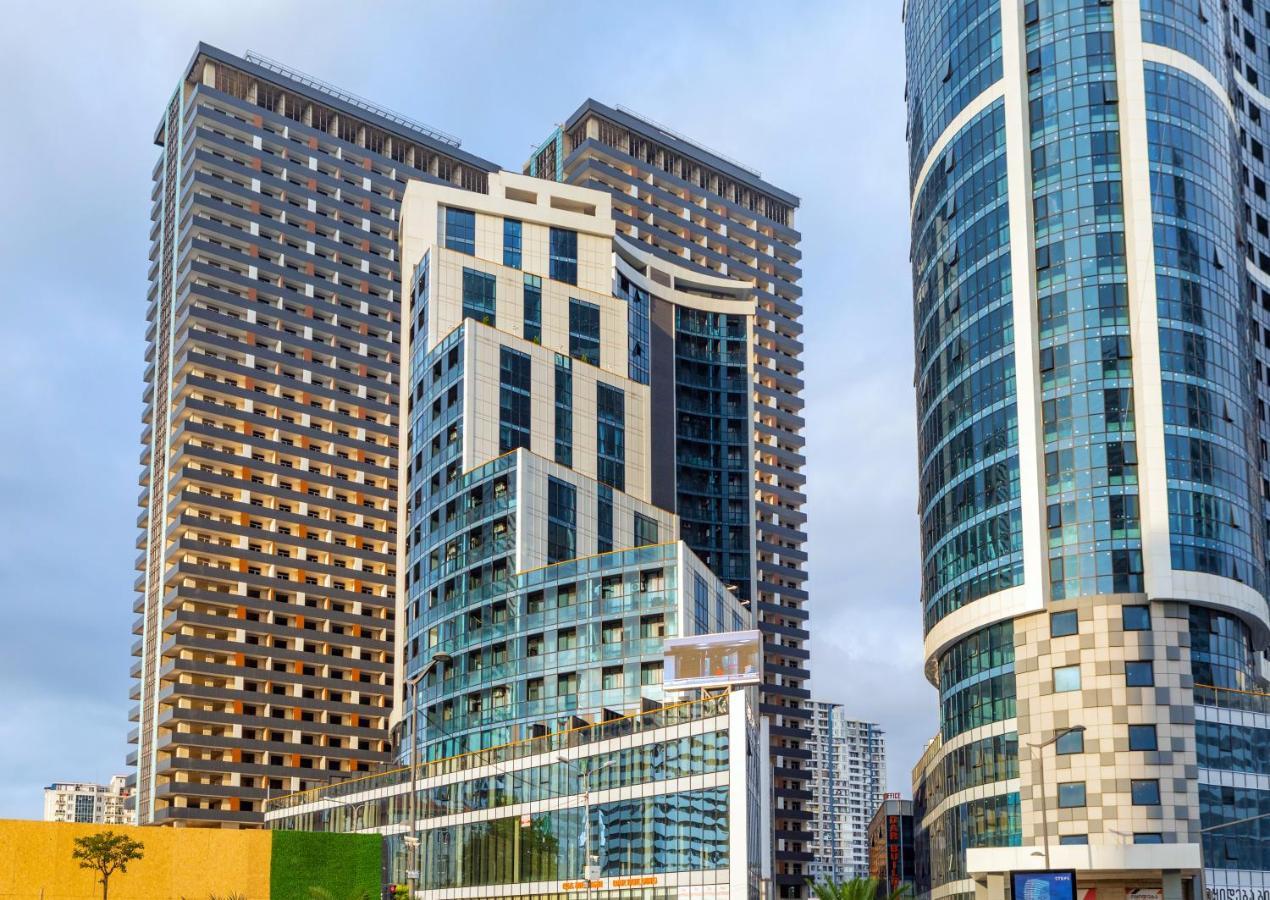 Entire Flat With City Skyline View - Two Bedrooms Batumi Exteriör bild