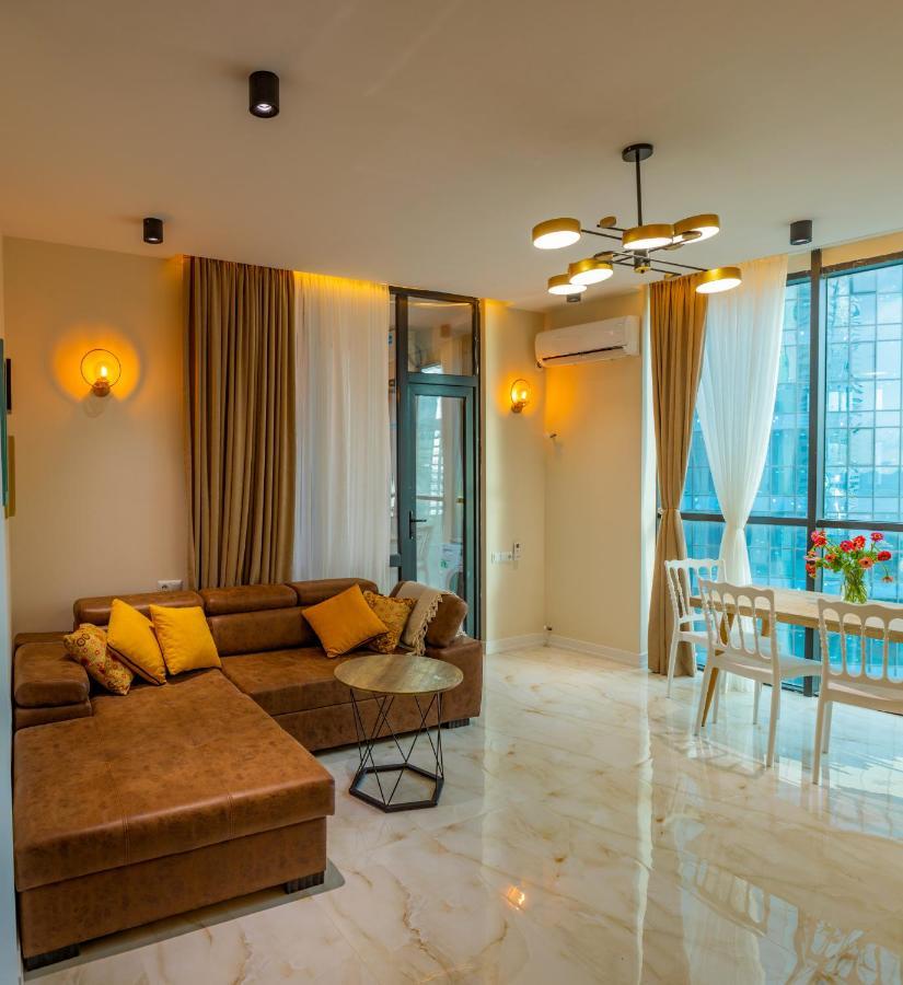 Entire Flat With City Skyline View - Two Bedrooms Batumi Exteriör bild
